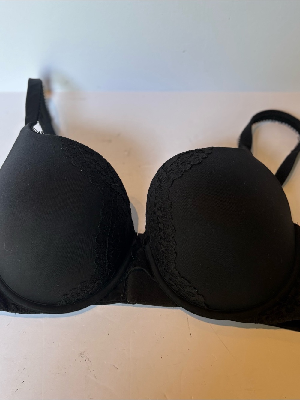 Victoria's Secret Perfect Shape Black Underwire Bra with lace trim Size 36DD
